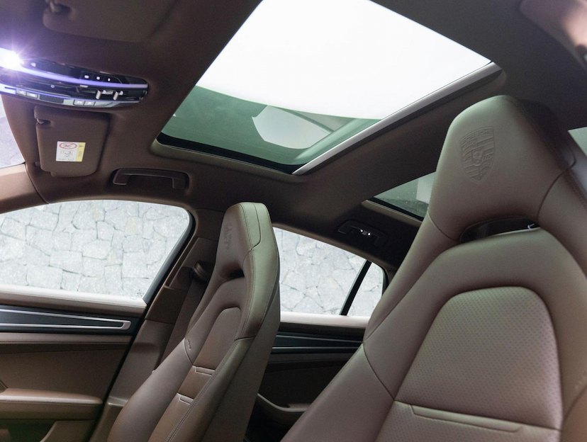 Foto do veículo PORSCHE PANAMERA 2.9 4EHYB 2022 13.349 KM R$ 599.000,00