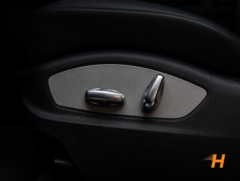 Foto do veículo PORSCHE MACAN 2.0 TURBO GASOLINA PDK 2021 81.384 KM R$ 295.000,00