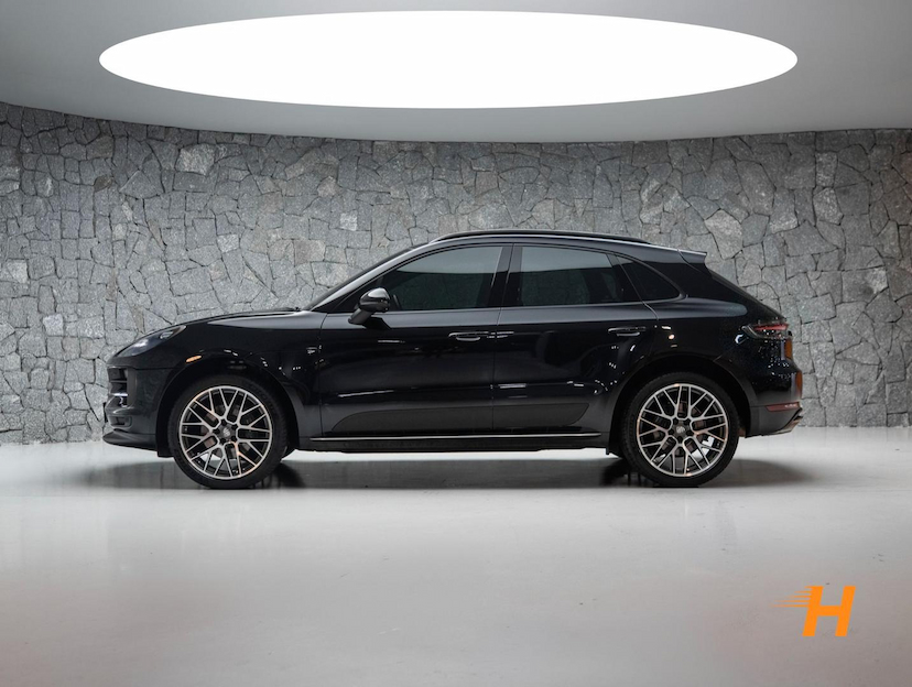 Foto do veículo PORSCHE MACAN 2.0 TURBO GASOLINA PDK 2021 81.384 KM R$ 295.000,00