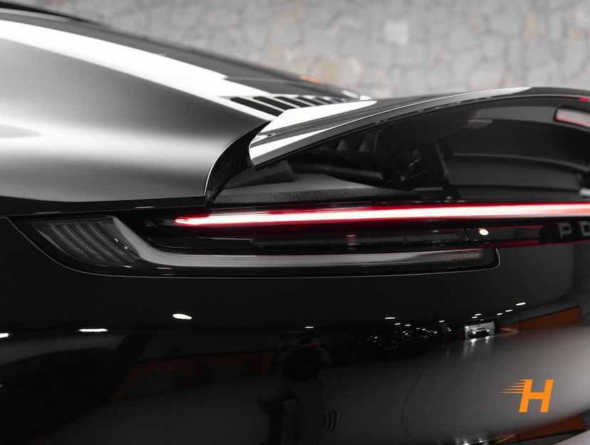 Foto do veículo PORSCHE 911 3.0 24V H6 GASOLINA CARRERA S PDK 2024 4.950 KM R$ 869.990,00