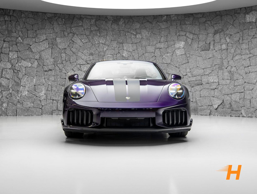 Foto do veículo PORSCHE 911 3.6 24V H6 T-HYBRID TURBO S PDK 2026 550 KM R$ 2.350.000,00
