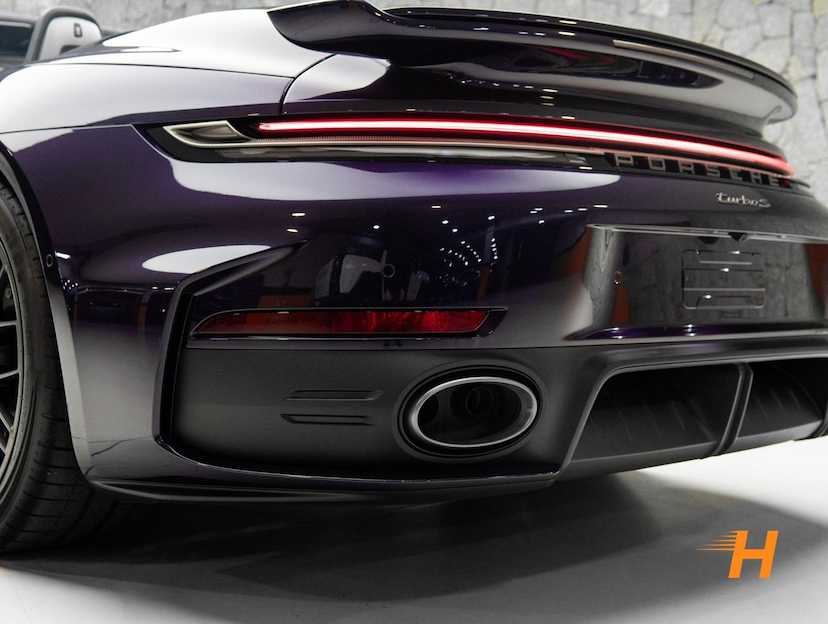 Foto do veículo PORSCHE 911 3.6 24V H6 T-HYBRID TURBO S PDK 2026 550 KM R$ 2.350.000,00