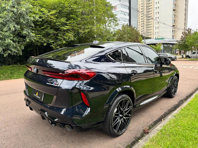 Foto do veículo BMW X6  M COMPETITION 2024 6.200 KM 989.000,00