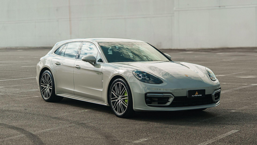 Foto do veículo PORSCHE PANAMERA 4 E-HYBRID SPORT TURISMO 2022 17.475 KM 659.000,00