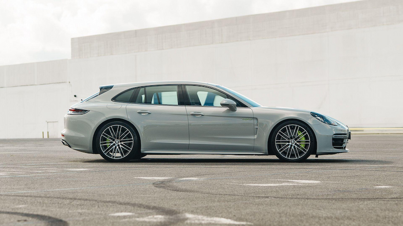 Foto do veículo PORSCHE PANAMERA 4 E-HYBRID SPORT TURISMO 2022 17.475 KM 659.000,00