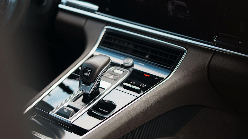 Foto do veículo PORSCHE PANAMERA 4 E-HYBRID SPORT TURISMO 2022 17.475 KM 659.000,00