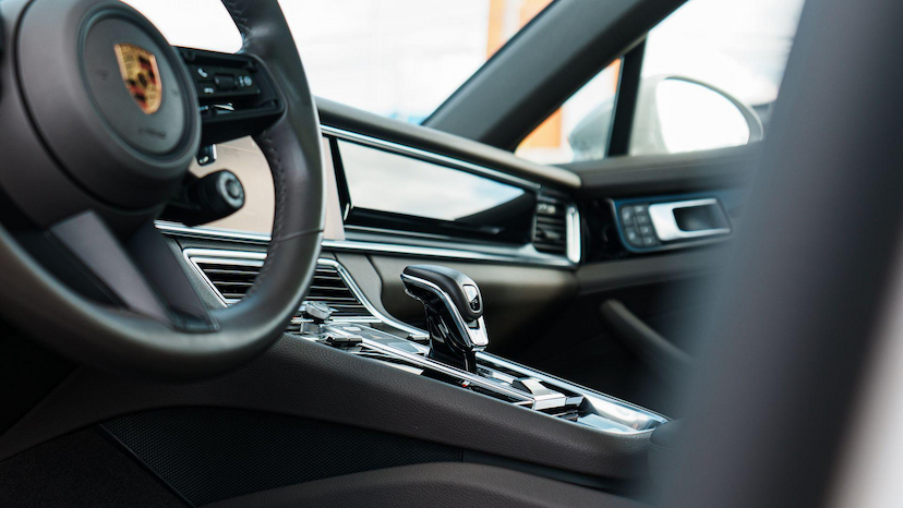Foto do veículo PORSCHE PANAMERA 4 E-HYBRID SPORT TURISMO 2022 17.475 KM 659.000,00