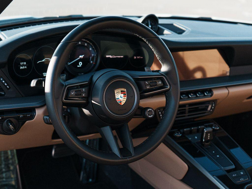 Foto do veículo PORSCHE 911  CARRERA 2021 9.825 KM 729.000,00