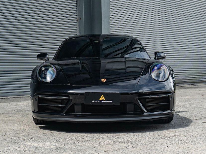 Foto do veículo PORSCHE 911 CARRERA GTS 2023 4.560 KM 1.019.000,00