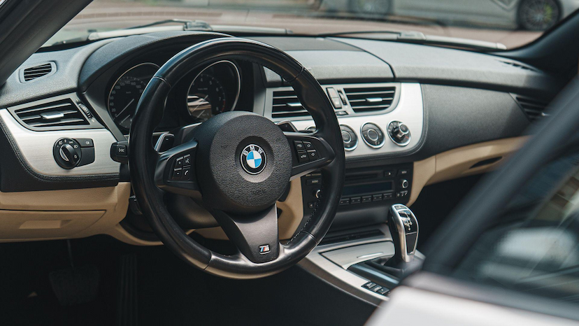 Foto do veículo BMW Z4 ROADSTER SDRIVE 2012 50.655 KM 179.000,00