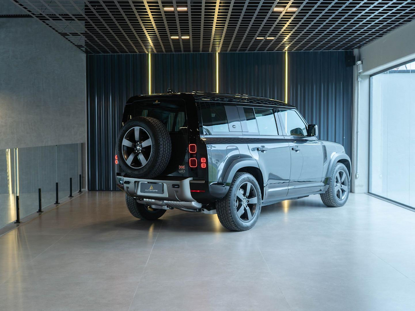 Foto do veículo LAND ROVER SERIES 80 110D S XD 2023 15.975 KM 599.000,00