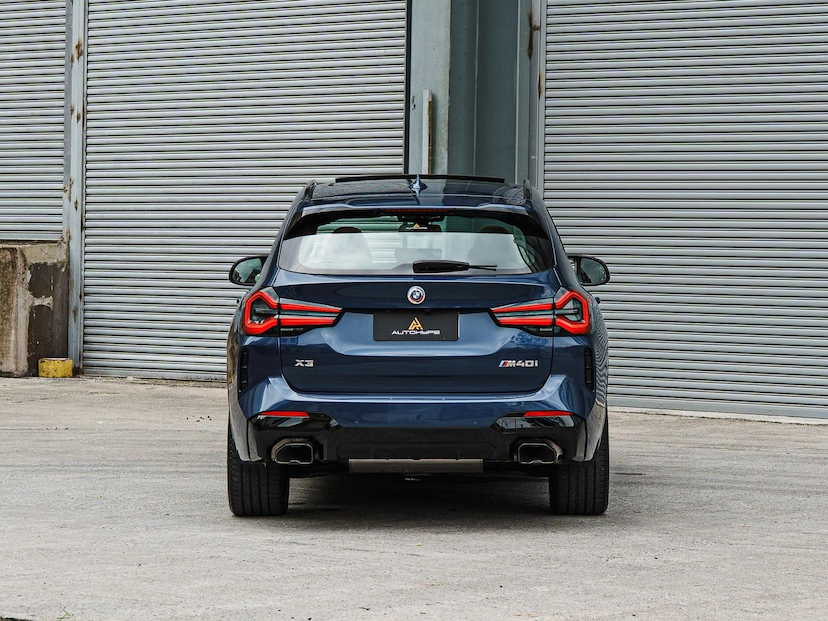 Foto do veículo BMW X3  M40I 2023 17.545 KM 439.000,00