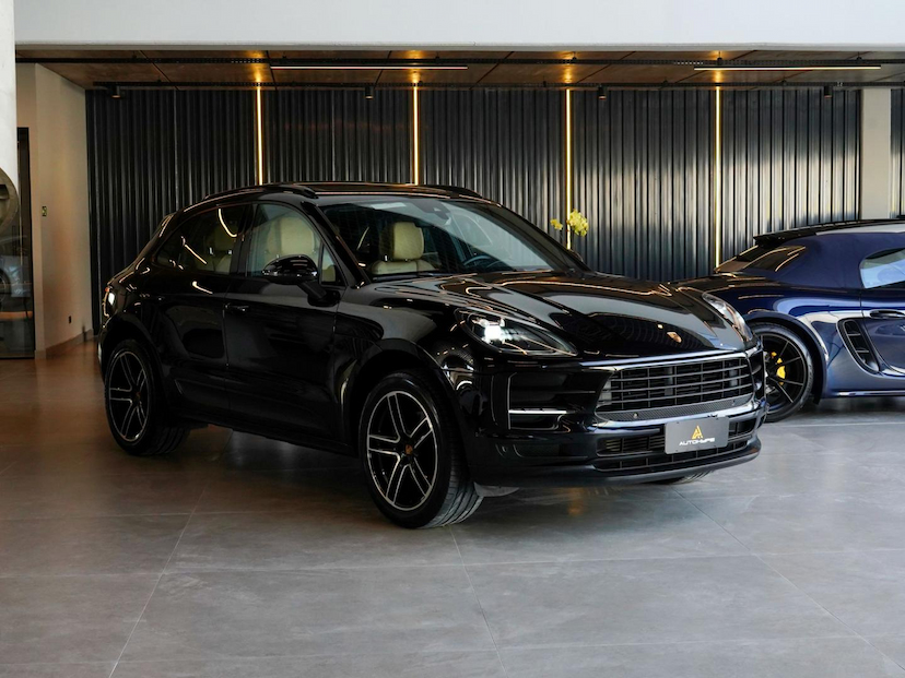 Foto do veículo PORSCHE MACAN  2019 29.745 KM 329.000,00