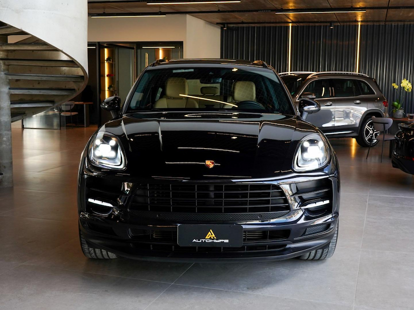 Foto do veículo PORSCHE MACAN  2019 29.745 KM 329.000,00