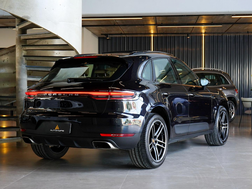 Foto do veículo PORSCHE MACAN  2019 29.745 KM 329.000,00