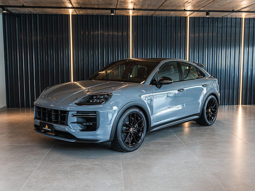 Foto do veículo PORSCHE CAYENNE GT COUPE 2025 75 KM 1.599.000,00
