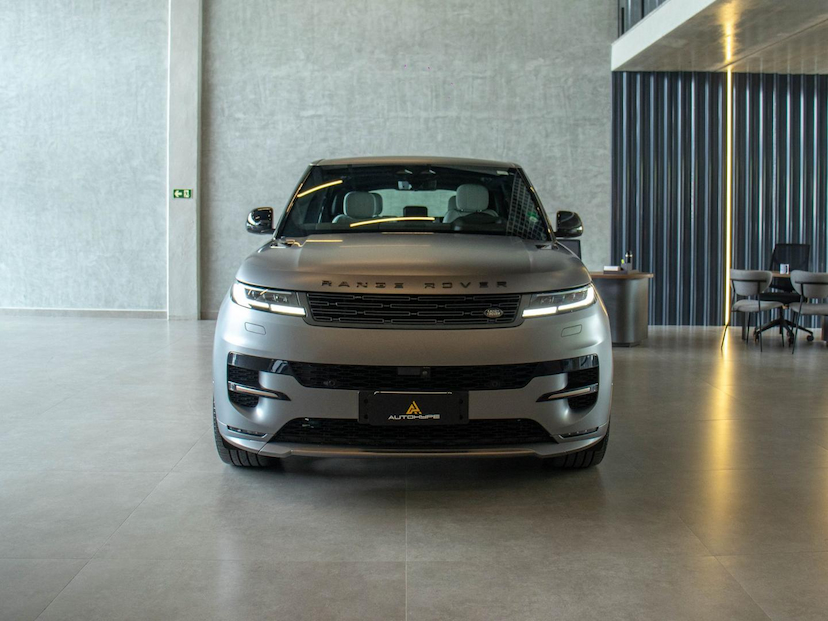 Foto do veículo LAND ROVER RANGE ROVER SPORT D350 HSE 2024 15.000 KM 909.000,00