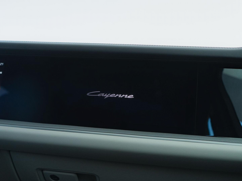 Foto do veículo PORSCHE CAYENNE E-HYBRID 2024 3.900 KM 769.000,00