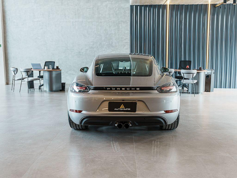 Foto do veículo PORSCHE CAYMAN CAYMAN 2024 354 KM 589.000,00