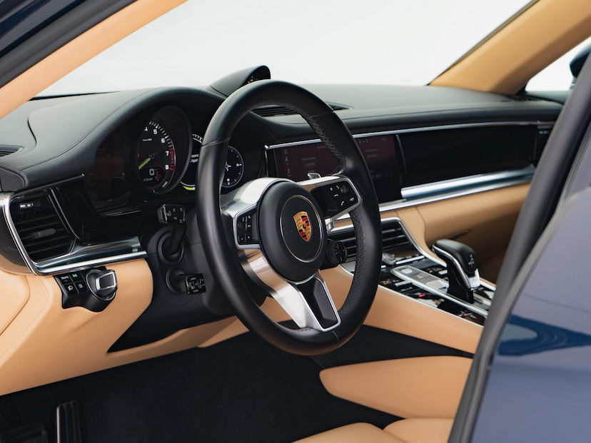 Foto do veículo PORSCHE PANAMERA 4 E-HYBRID 2020 32.818 KM 529.000,00