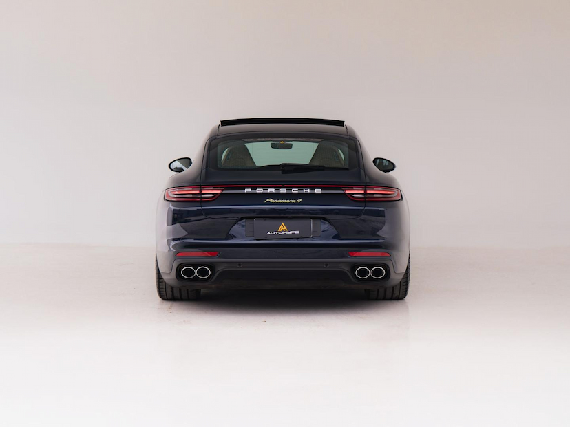 Foto do veículo PORSCHE PANAMERA 4 E-HYBRID 2020 32.818 KM 529.000,00