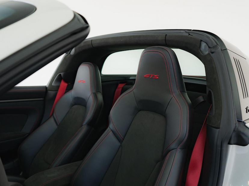 Foto do veículo PORSCHE 911 TARGA 4 GTS 2023 7.485 KM 1.129.000,00
