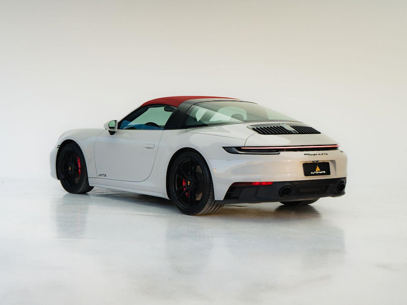 Foto do veículo PORSCHE 911 TARGA 4 GTS 2023 7.485 KM 1.129.000,00