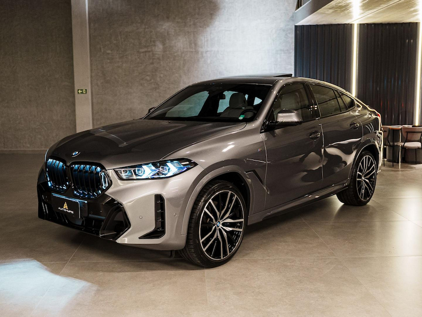 Foto do veículo BMW X6  XDRIVE40I MSP 2024 16.267 KM 665.000,00