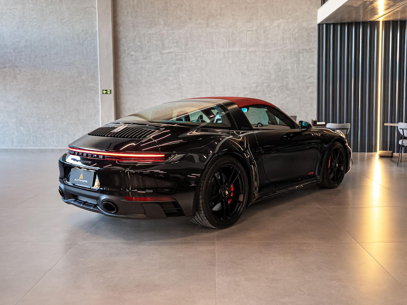 Foto do veículo PORSCHE 911  TARGA 4GTS 2023 3.450 KM 1.189.000,00