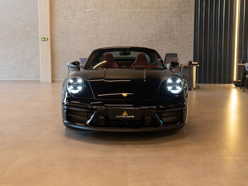 Foto do veículo PORSCHE 911  TARGA 4GTS 2023 3.450 KM 1.189.000,00