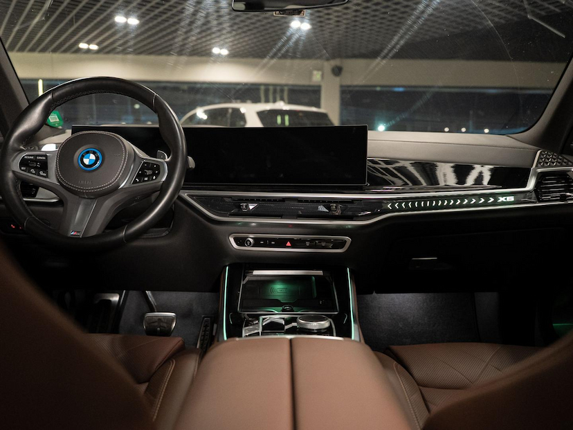 Foto do veículo BMW X5 XDRIVE 50E 3.0 M SPORT AUT. (HIBRIDO) 2024 17.535 KM 609.000,00