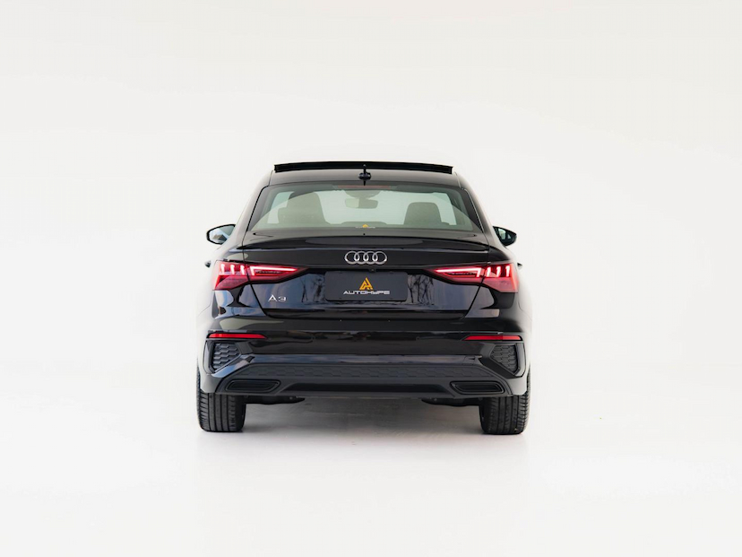 Foto do veículo AUDI A3 PERFORMANCE BLACK 2023 21.025 KM 229.900,00