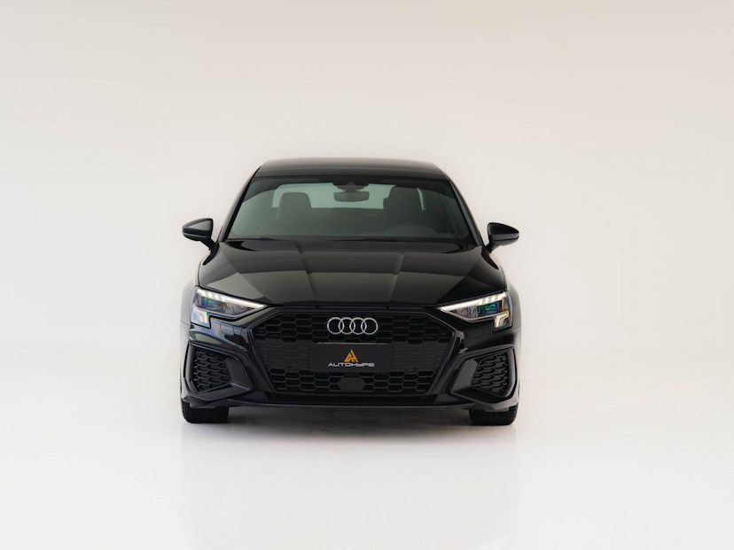Foto do veículo AUDI A3 PERFORMANCE BLACK 2023 21.025 KM 229.900,00
