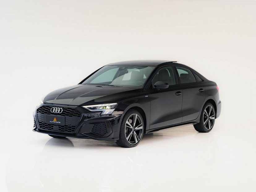 Foto do veículo AUDI A3 PERFORMANCE BLACK 2023 21.025 KM 229.900,00