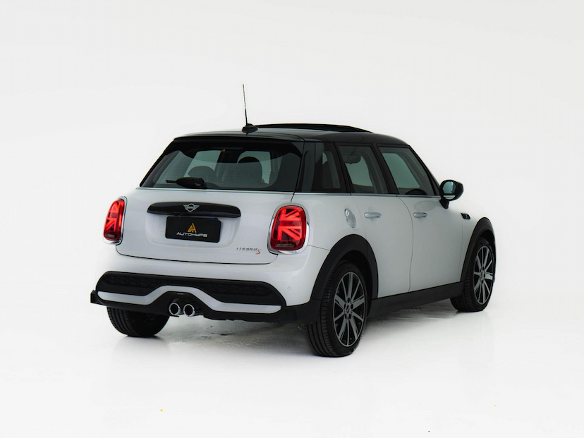 Foto do veículo MINI COOPER  S 5P 2024 8.325 KM 214.900,00