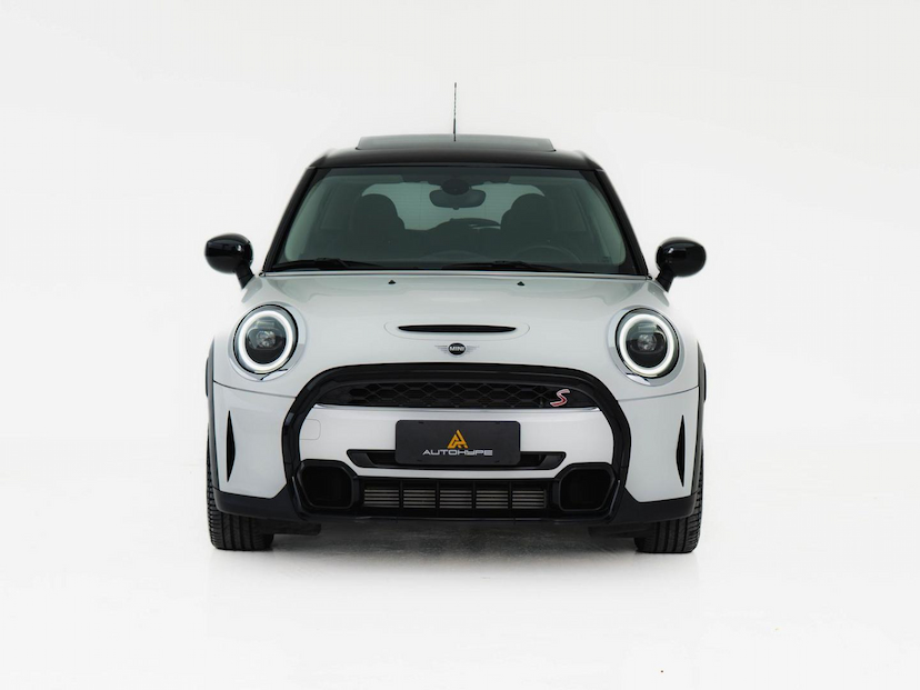 Foto do veículo MINI COOPER  S 5P 2024 8.325 KM 214.900,00