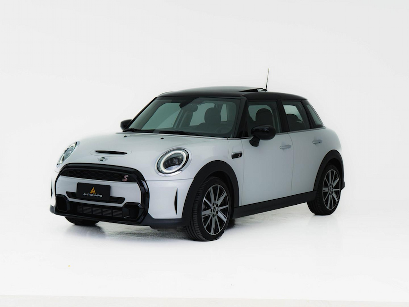 Foto do veículo MINI COOPER  S 5P 2024 8.325 KM 214.900,00
