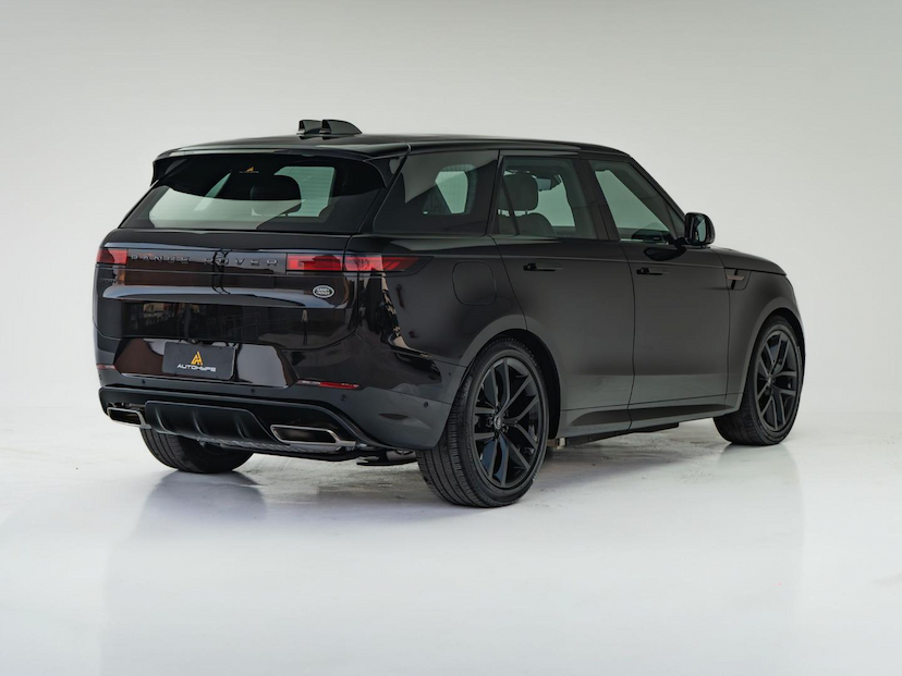 Foto do veículo LAND ROVER RANGE ROVER SPORT P510 PHEV 2023 13.920 KM 829.000,00