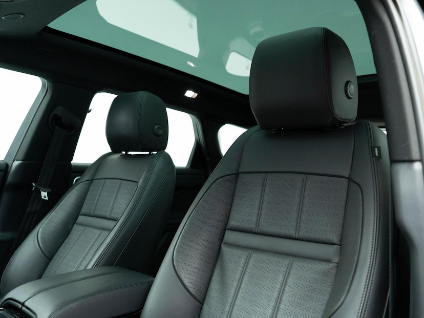 Foto do veículo LAND ROVER RANGE ROVER HSE P250 R-DYNAMIC 2024 14.015 KM 369.000,00