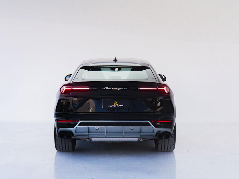 Foto do veículo LAMBORGHINI URUS LP 650-4 2020 13.115 KM 2.790.000,00