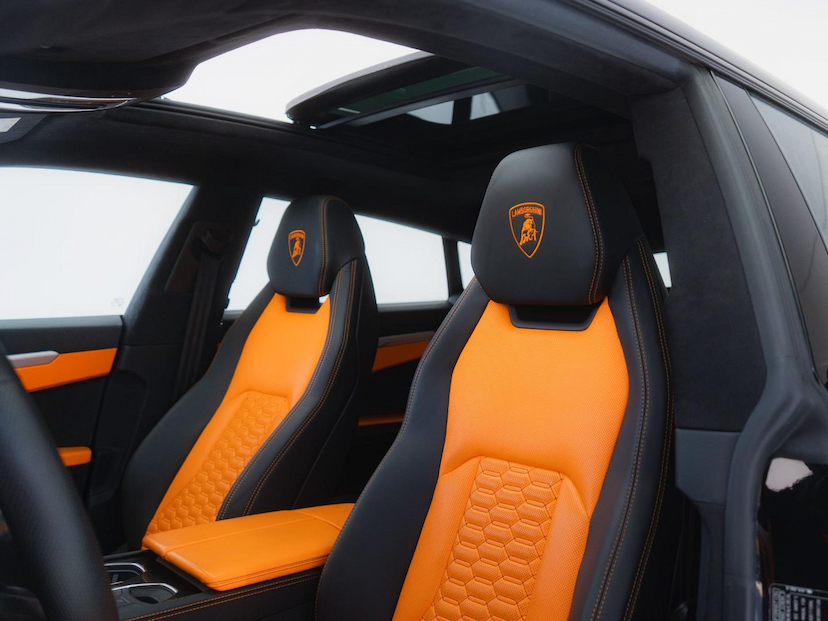 Foto do veículo LAMBORGHINI URUS LP 650-4 2020 13.115 KM 2.790.000,00
