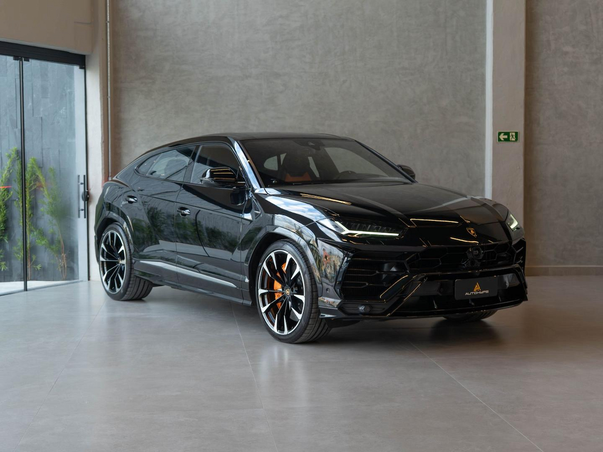 Foto do veículo LAMBORGHINI URUS LP 650-4 2020/2020 13.115 KM R$ 2.790.000,00