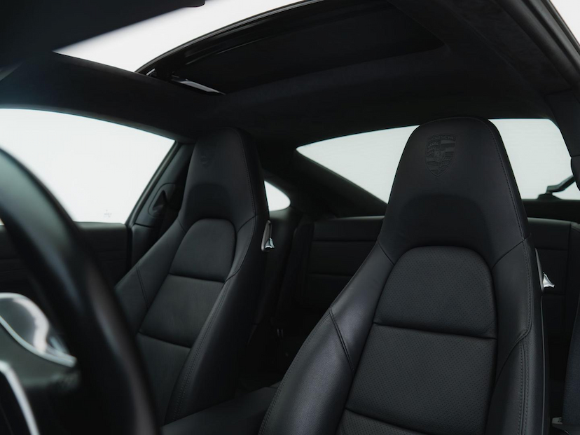 Foto do veículo PORSCHE 911 CARRERA BLACK EDITION 2016 33.591 KM 499.000,00