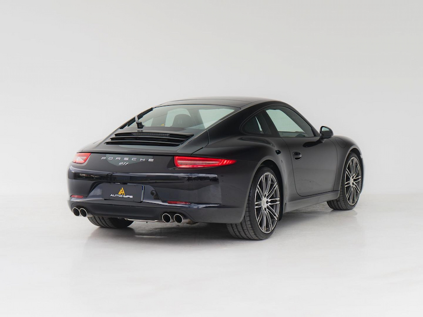Foto do veículo PORSCHE 911 CARRERA BLACK EDITION 2016 33.591 KM 499.000,00