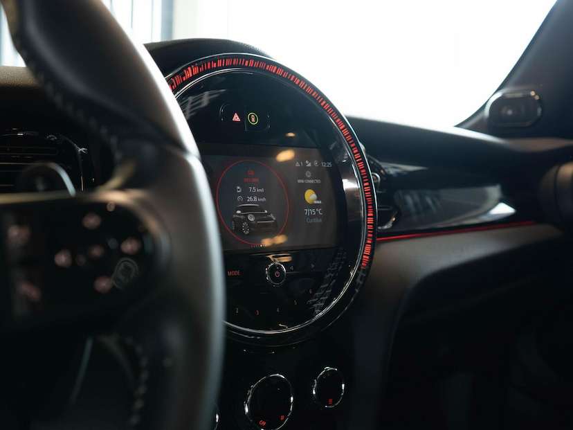 Foto do veículo MINI JOHN COOPER WORKS HATCH JCW 3P 2022 21.832 KM 209.000,00