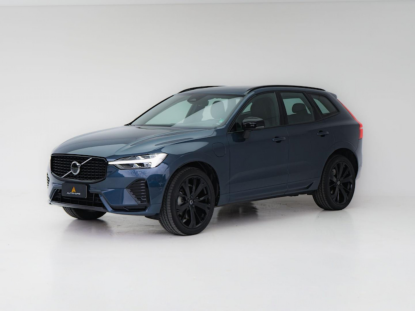 Foto do veículo VOLVO XC60 T8 ULTIMATE DARK 2023 29.758 KM 334.900,00