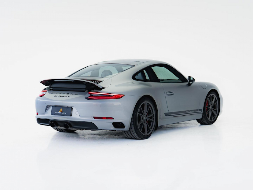 Foto do veículo PORSCHE 911  CARRERA T 2019 49.800 KM 539.000,00