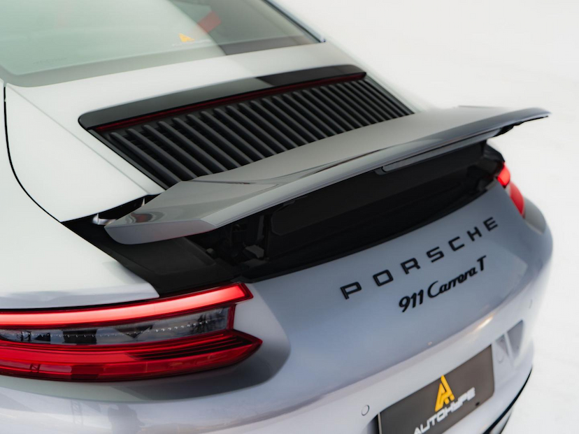 Foto do veículo PORSCHE 911  CARRERA T 2019 49.800 KM 539.000,00