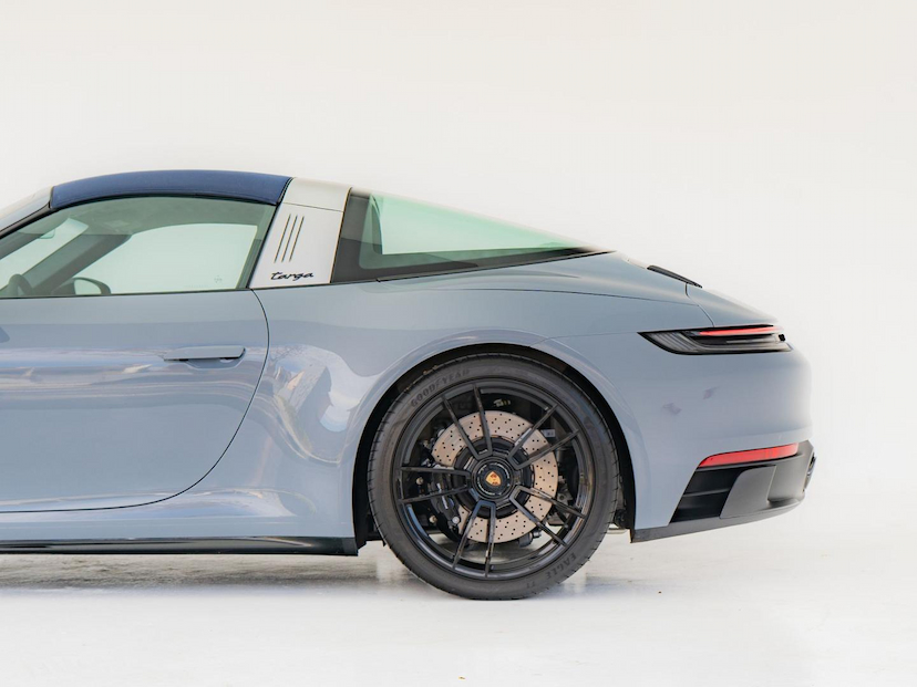 Foto do veículo PORSCHE 911 TARGA 4 GTS 2023 1.482 KM 1.199.000,00