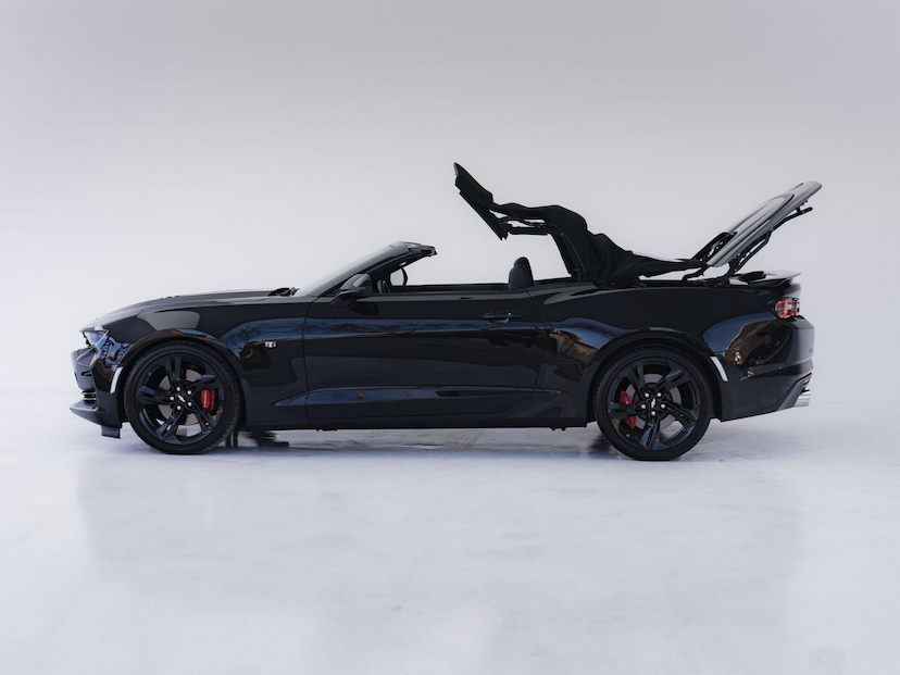 Foto do veículo CHEVROLET CAMARO SS CONVERSÍVEL V8 2019 11.322 KM 429.000,00